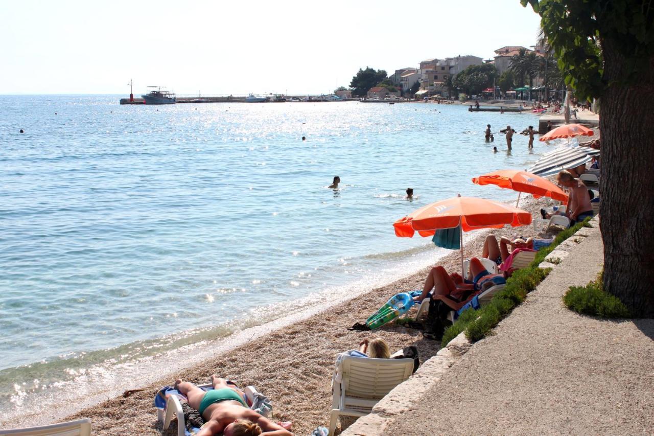 Apartments By The Sea Gradac, Makarska - 6661 格拉达茨 外观 照片