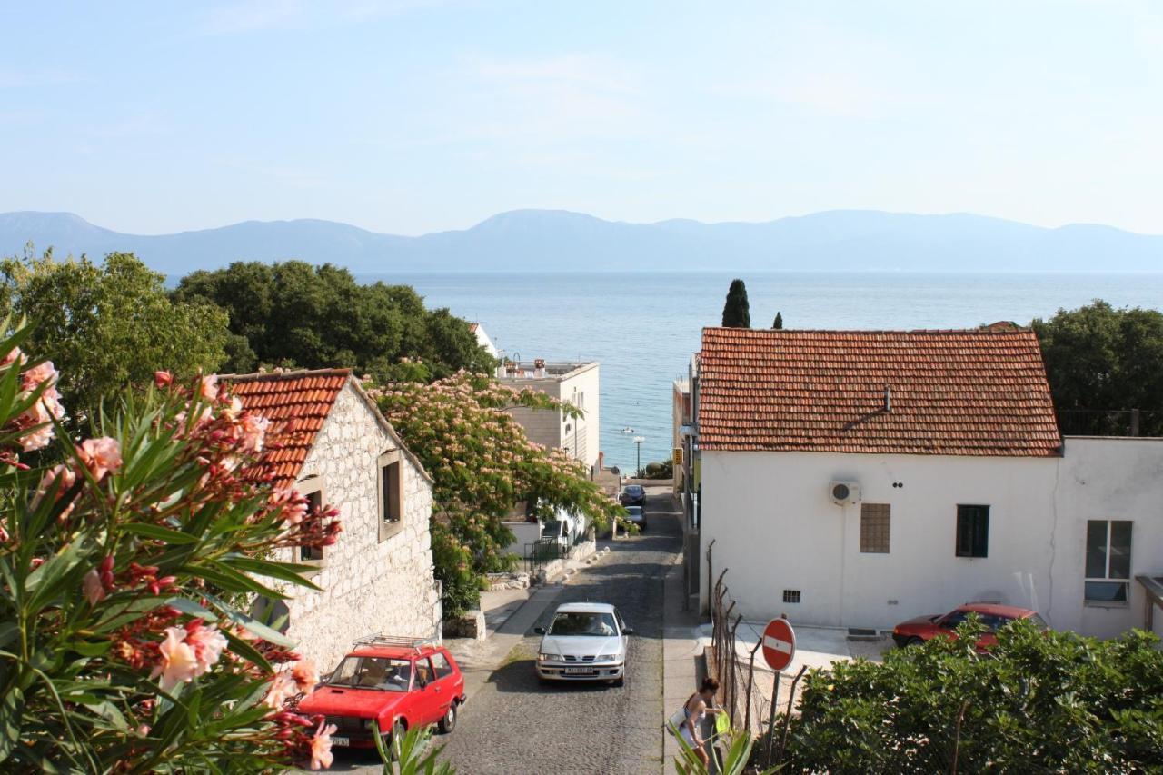 Apartments By The Sea Gradac, Makarska - 6661 格拉达茨 外观 照片
